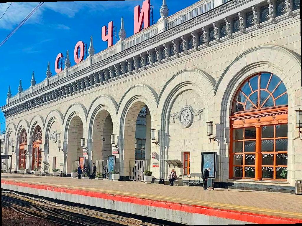 Расписание электричек в Сочи изменится на полтора месяца