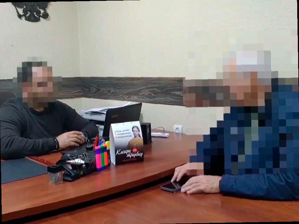 В Сочи полицейские помогли пенсионеру не стать жертвой аферистов