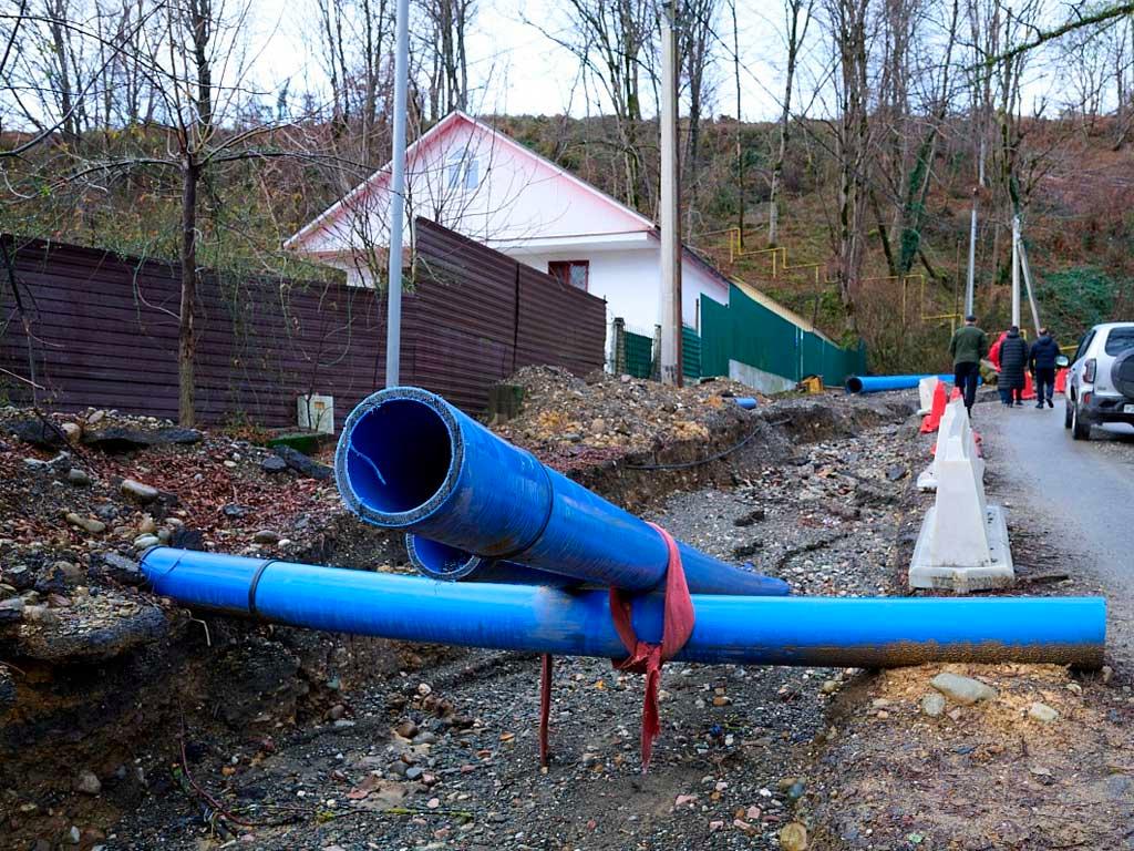 Власти обещают восстановить дорогу в селе Верхнениколаевском