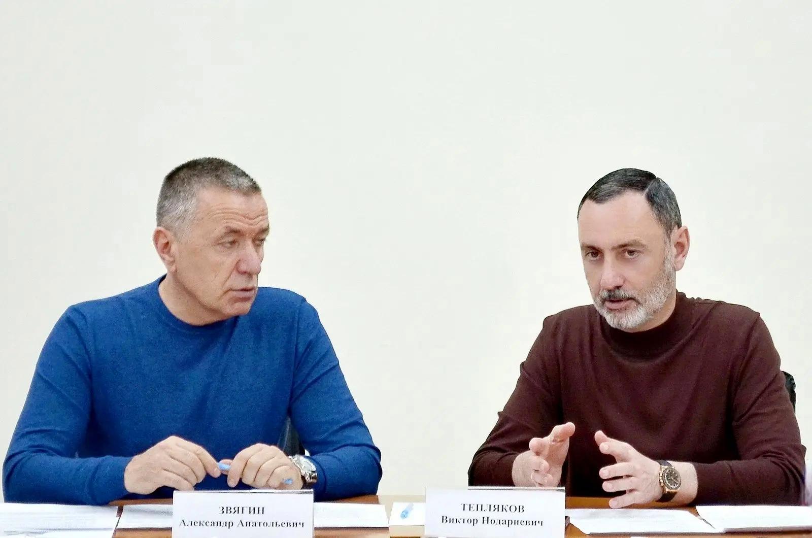 «Виктор Тепляков обсудил улучшение зеленых зон в Сочи»