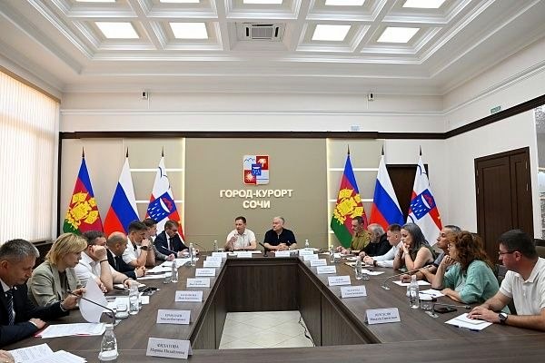 Новые подходы к борьбе с американской белой бабочкой обсудили в Сочи